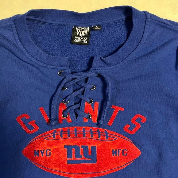 NFL Team Apparel NY Giants Sweatshirt Women's L Cute Lace Up Neckline Poet Fuzz - Picture 3 of 8